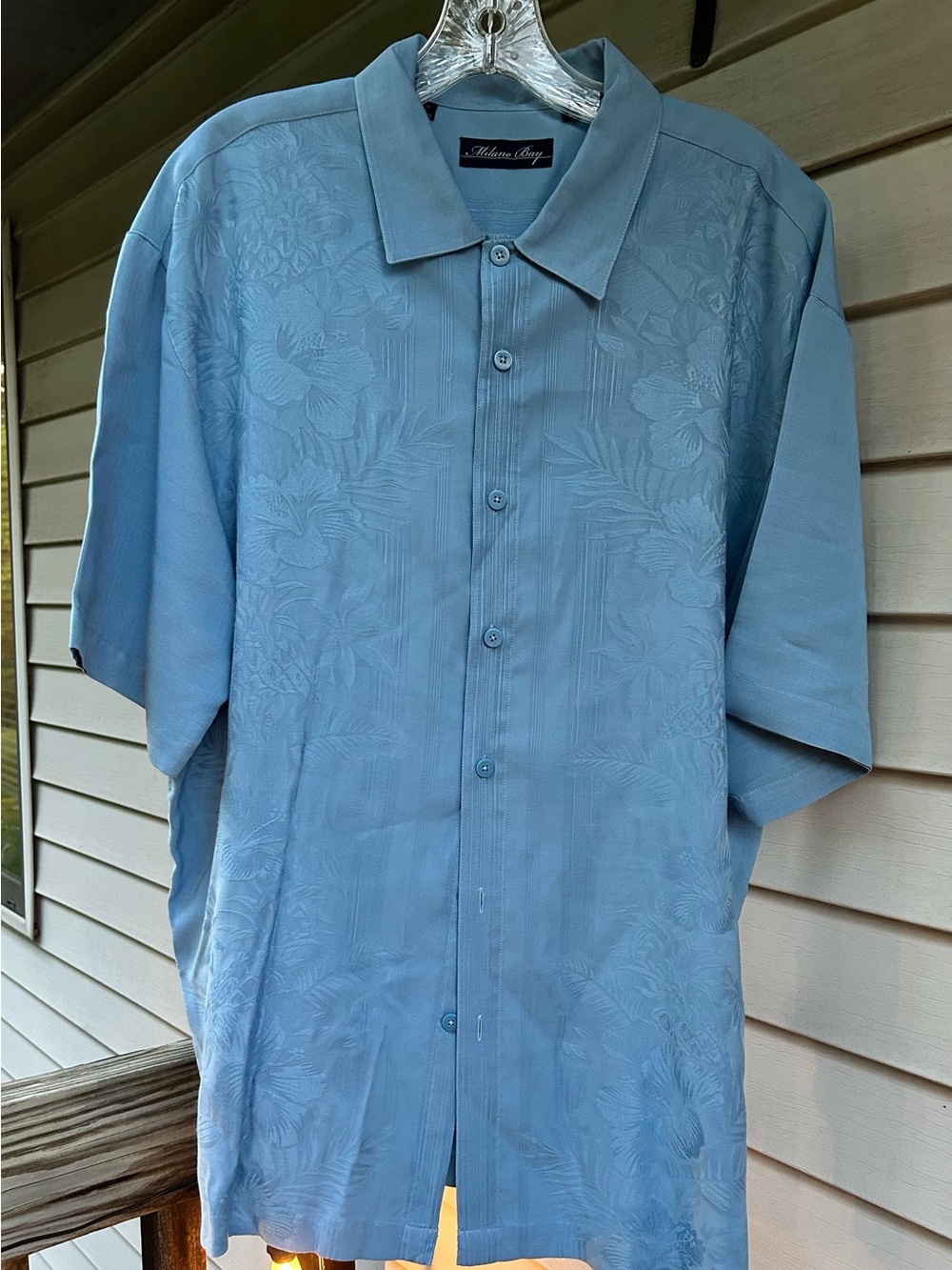 Milano Bay Jacquard Floral Embossed Men’s Resort Wear Woven Shirt, Size XL.